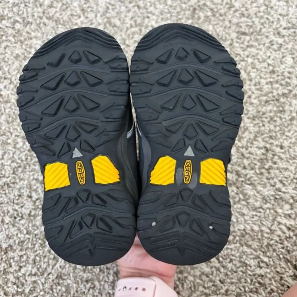 Keen gray kootenay